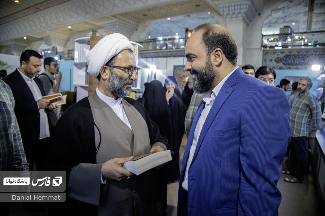 حضور چهره ها در روز ششم نمایشگاه بین المللی کتاب