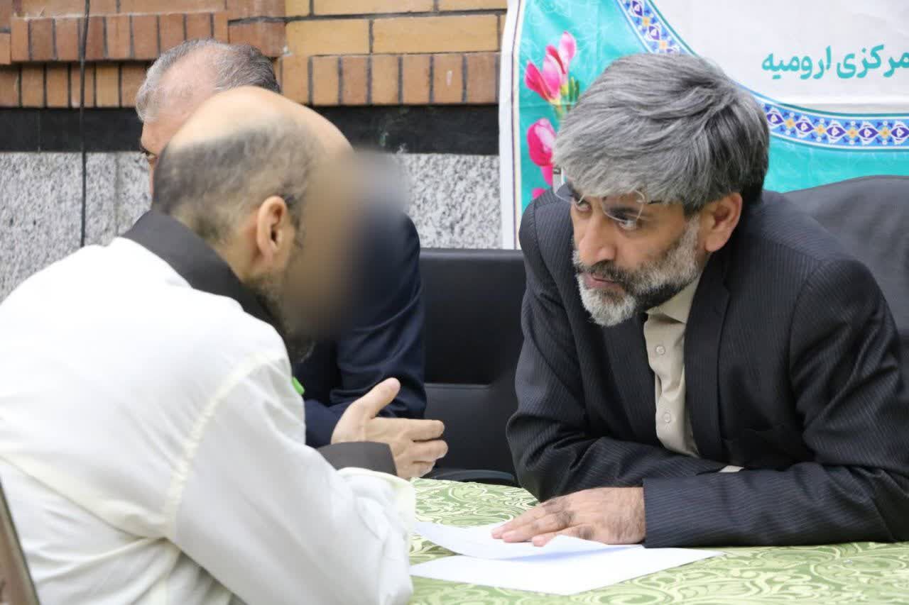 بازدید یکروزه و آزادی ۱۰۱ زندانی در آذربایجانغربی