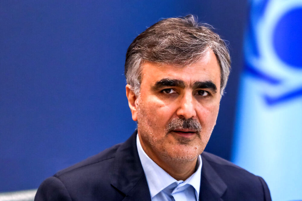 رئیس بانک مرکزی: امسال حذف صفرهای پول ملی را دنبال می‌کنیم