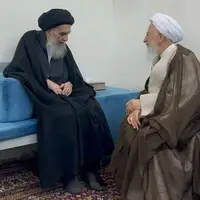 تصویر دیدار آیت‌الله جوادی آملی با آیت‌الله سیستانی در نجف