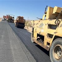 عملیات آسفالت محور روستایی سرخه در حال اجرا است
