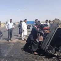 عکس/ تلاش خودجوش مردم در بازگشایی محور ریگان ایرانشهر