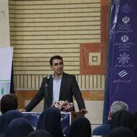 ارتباط یک طرفه بین مدرسه و خانواده باید اصلاح شود