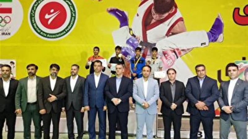 عنوان سومی رزمی کار قمی در انتخابی تیم ملی