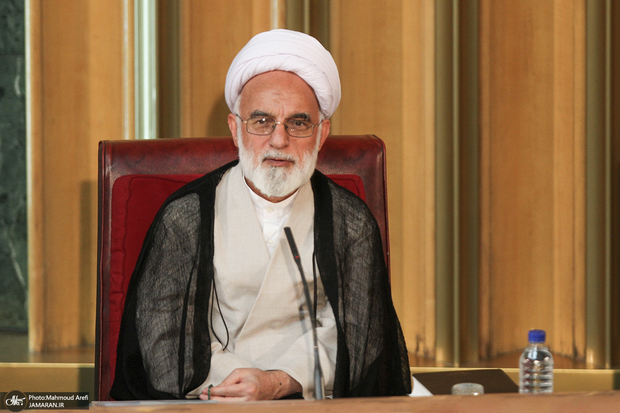 نظر عضو مجلس خبرگان درخصوص تصمیم نظام برای مذاکره با آمریکا