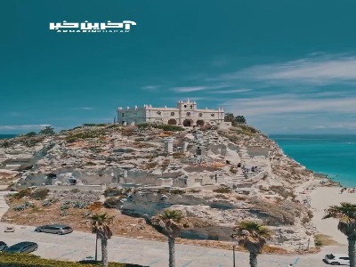 ساحل استراحتگاه خدایان در کاپو واتیکانو، ایتالیا