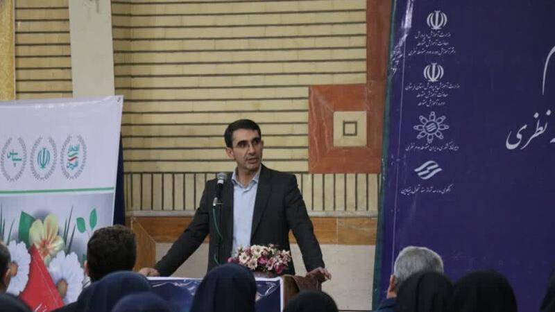 ارتباط یک طرفه بین مدرسه و خانواده باید اصلاح شود