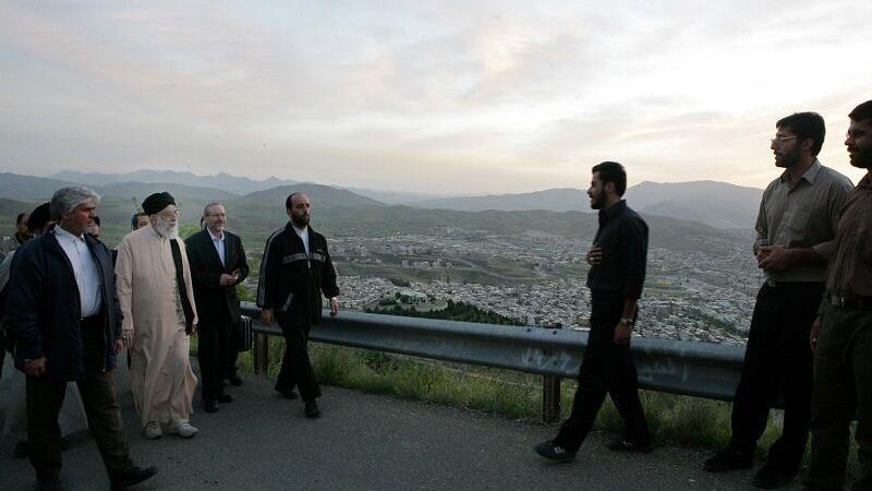 شروع نهضت فرهنگی و عمرانی کردستان از اردیبهشت معطر