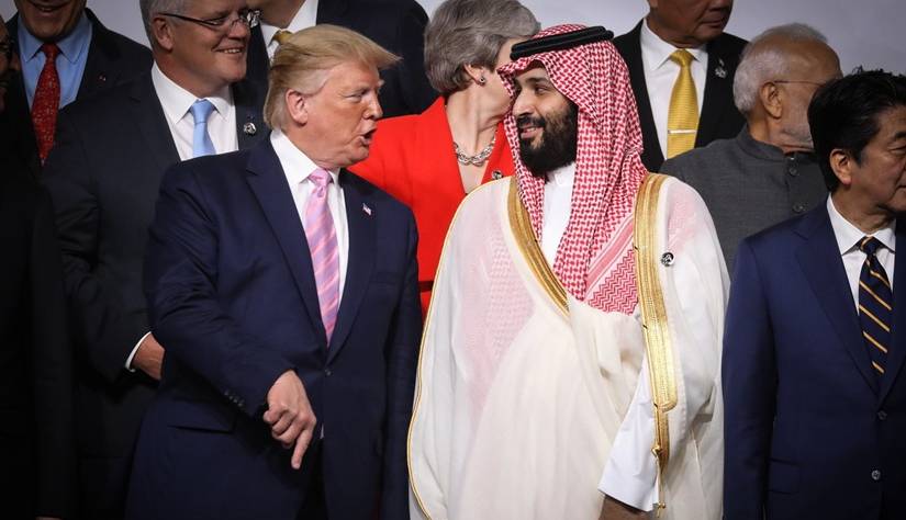 بلومبرگ گزارش داد: بازی استراتژیک بنسلمان در برابر ترامپ