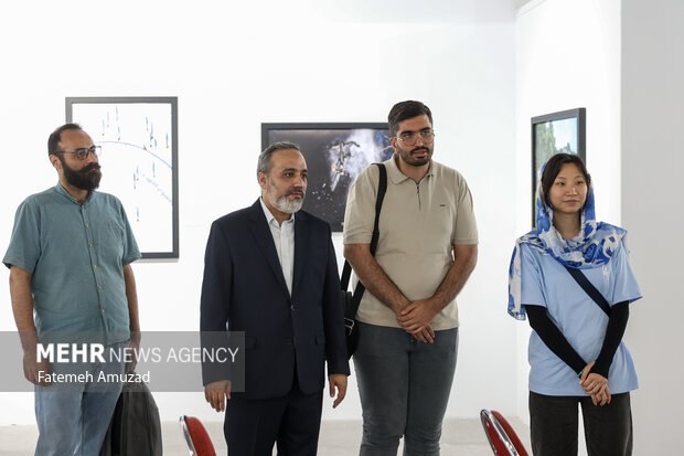افتتاحیه نمایشگاه عکس «آندری استنین»