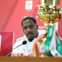 مانیان: تمدید من مهم نیست، میلان باید قهرمان شود