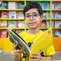 چشمانی به‌دنبال قصه