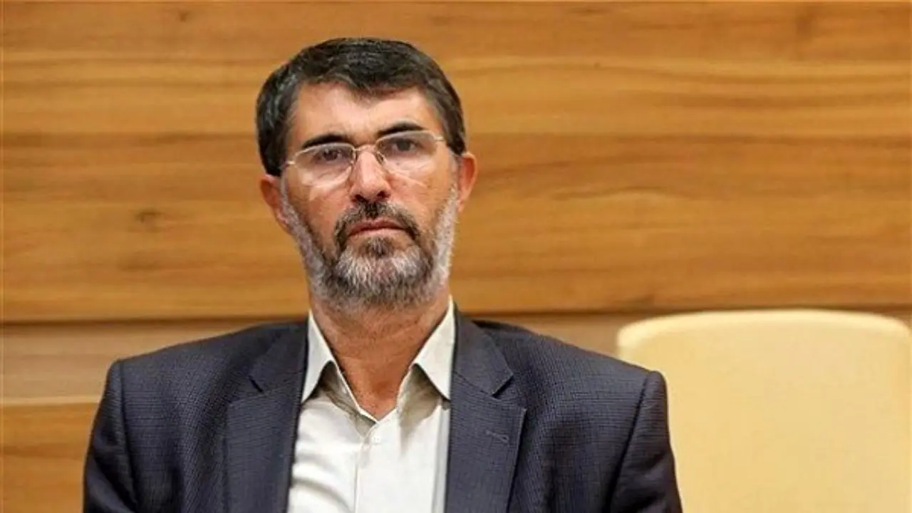 نماینده اسبق مجلس: عده‌ای جاسوس نمی‌گذارند ایران در شرایط جنگ اقتصادی با چین و روسیه رابطه خوبی برقرار کند