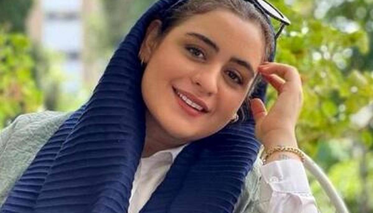 فاطیما بهارمست با استایلی خانومانه جلب‌توجه کرد