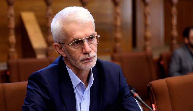 جلوگیری از عقد قراردادهای 100 میلیاردی با بازیکنان