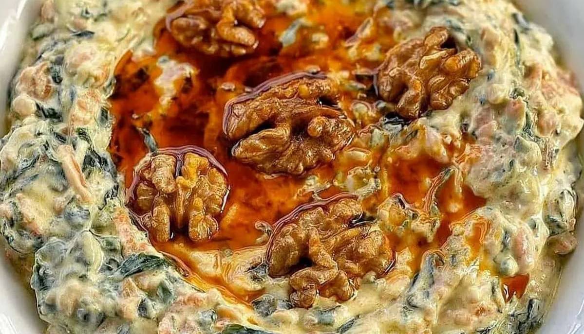 بورانی اسفناج و هویج؛ یک چاشنی خوشمزه