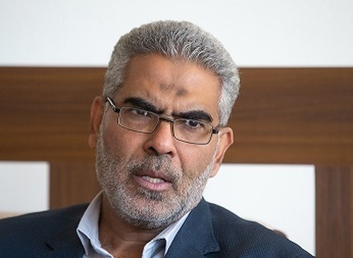 صمصامی: تفکر اقتصادی مدنی‌زاده از همتی تندتر است