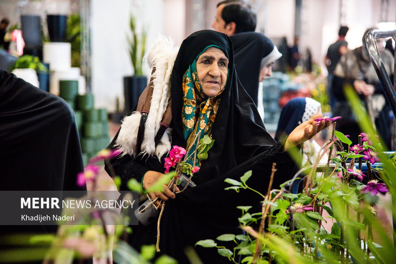  یازدهمین نمایشگاه گل و گیاه، سوغات و صنایع دستی اقوام در اصفهان