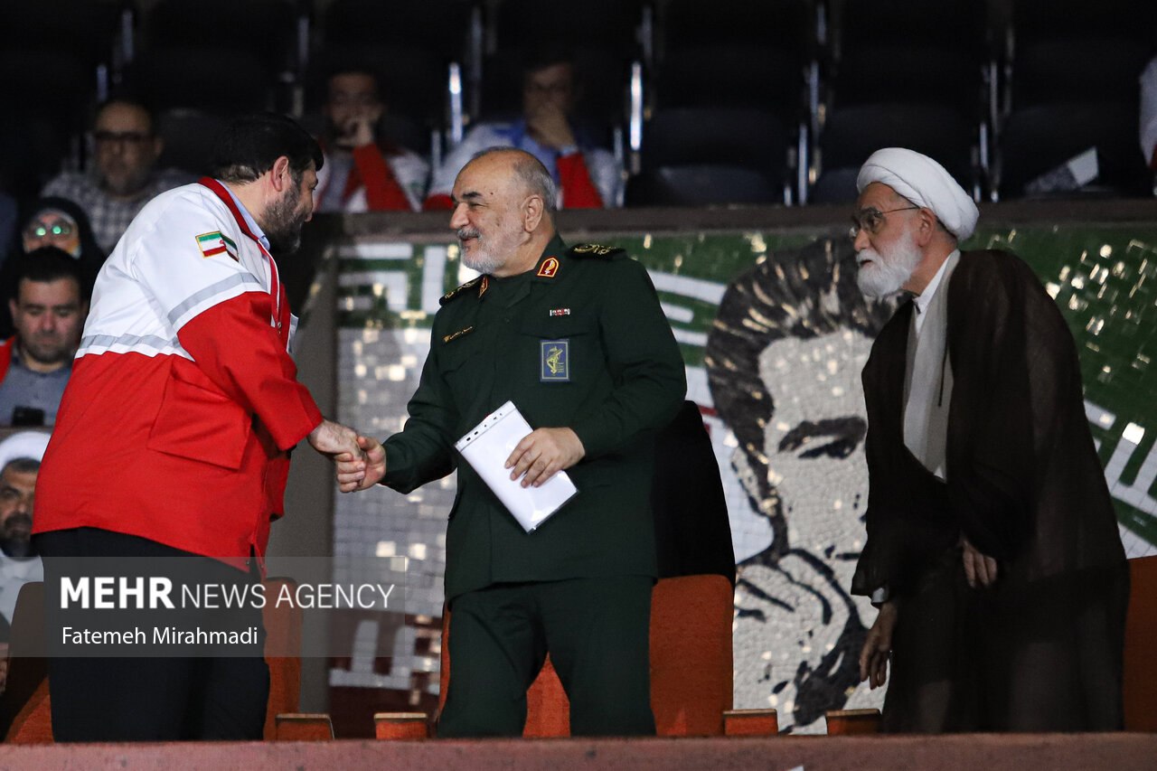  نخستین کنگره بین‌المللی بزرگداشت ۳۱۰۰ شهید امدادگر