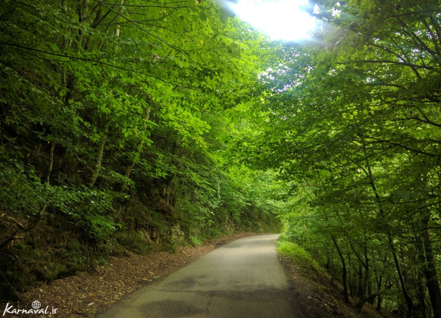 مسیر زیبای آبشار ویسادار