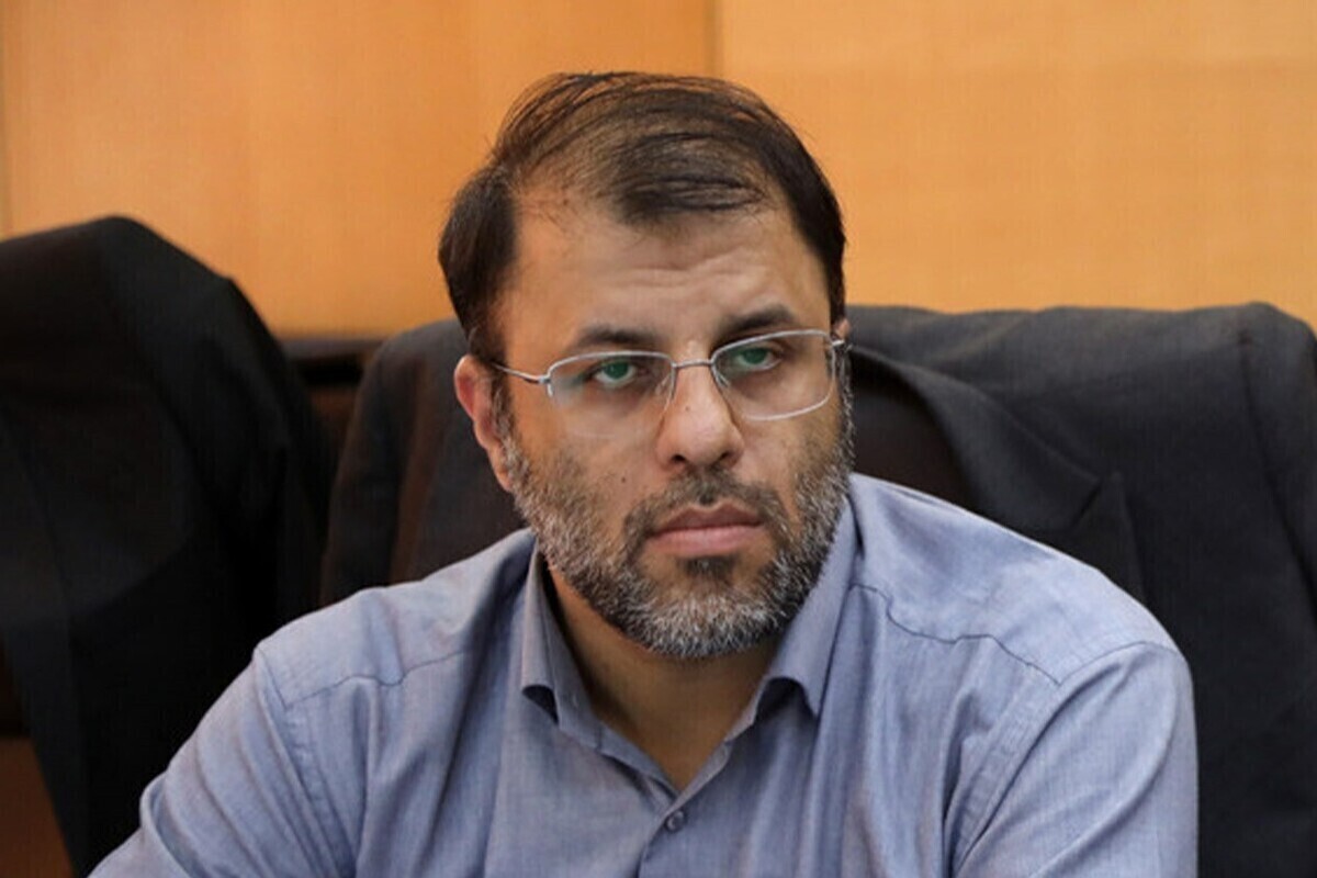 ظهوریان: به خاطر تخلفات بسیار کوچک‌تر از بانک آینده افراد را اعدام کردیم؛ چرا با مالکان این بانک کاری ندارند؟