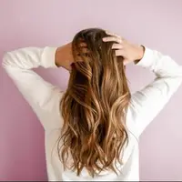 ۷ اشتباهی که آرایش موی شما را خراب می کند