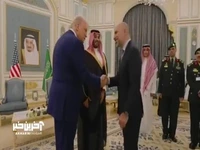 همراهی یک ایرانی تبار با ترامپ در سفر به عربستان