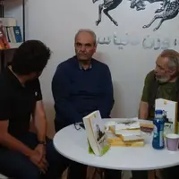 حضور جواد خیابانی در نمایشگاه کتاب
