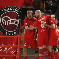 تراکتور یک جام به لوگو چسباند! 