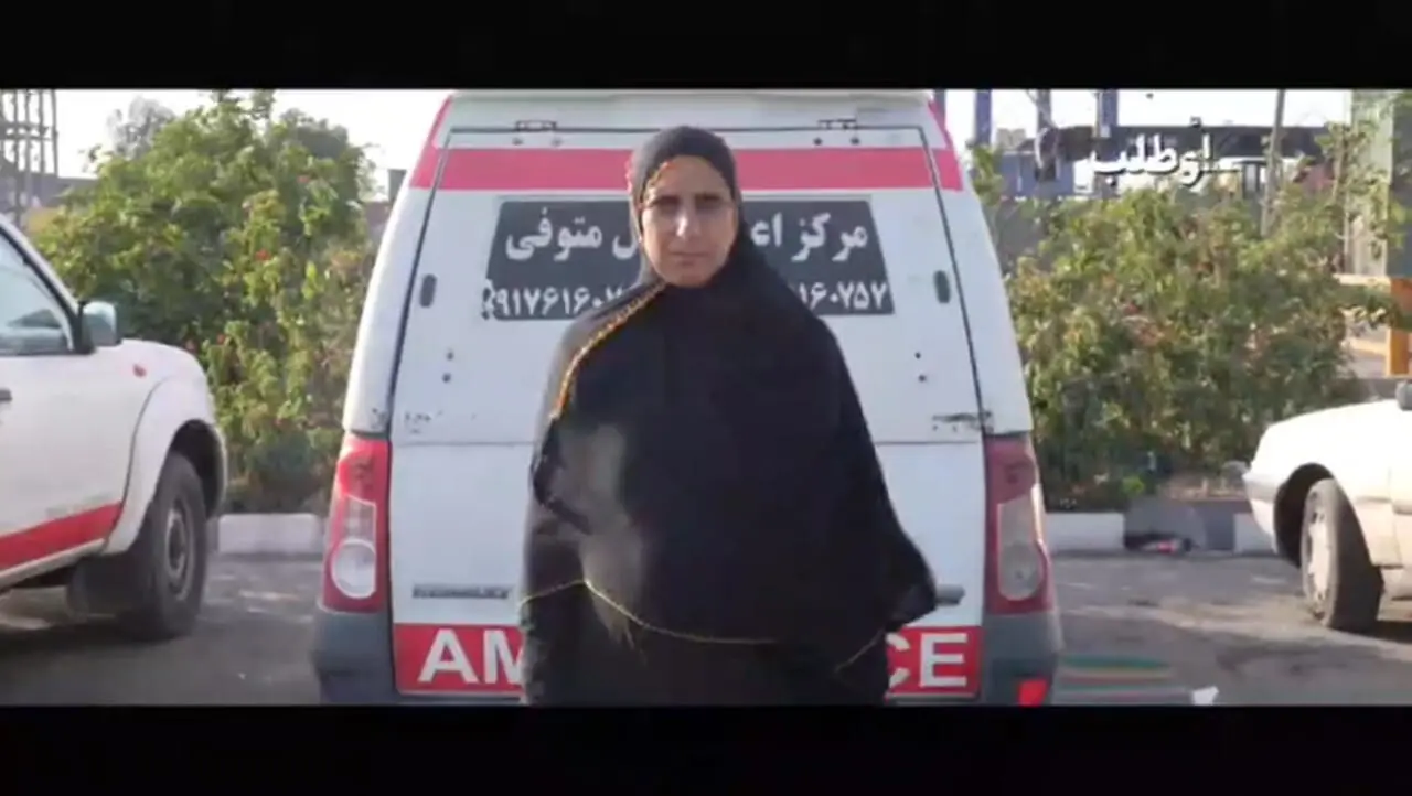 بانویی که از روز اول حادثه بندر عباس، میدان را خالی نکرد