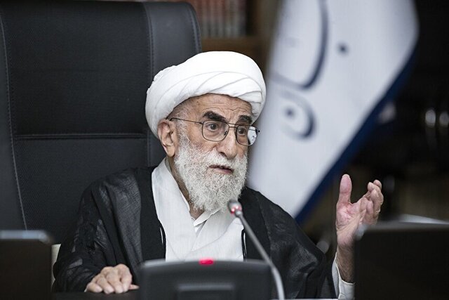 آیت‌الله جنتی: پیام اخیر رهبری نقشه راه حوزه‌های علمیه است