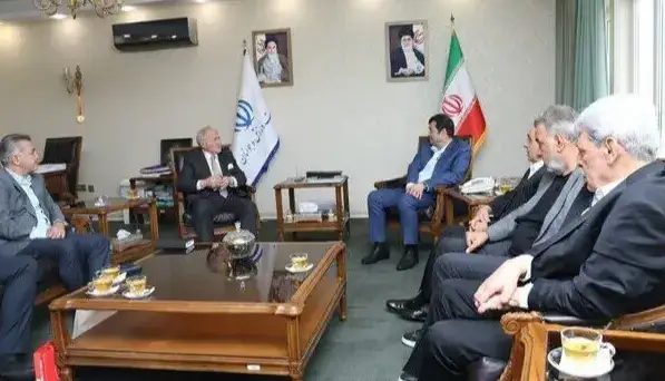 جلسه پیشکسوتان فوتبال ایران با وزیر ورزش