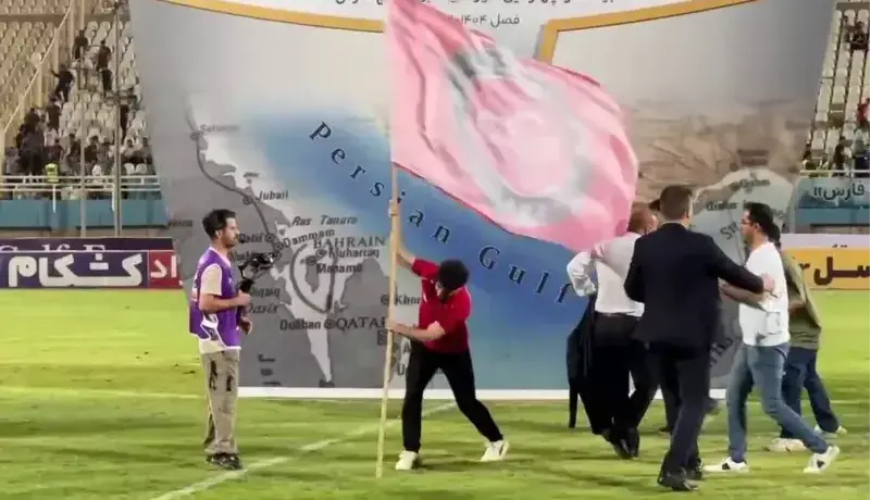 پرچم تراکتور را در اهواز کوبیدند!