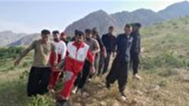 امدادرسانی به فرد حادثه‌دیده در منطقه سفیدکوه بازفت