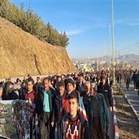 برگزاری همایش پیاده‌روی خانوادگی در سنندج به مناسبت سالگرد سفر رهبری به کردستان
