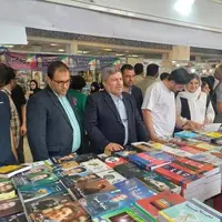 بازدید رئیس شورای اطلاع‌رسانی دولت از نمایشگاه بین‌المللی کتاب تهران
