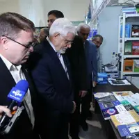 عکس/ بازدید معاون اول رئیس‌جمهور از نمایشگاه بین‌المللی کتاب تهران