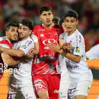 لیگ برتر فوتبال؛ بازی پرسپولیس و هوادار