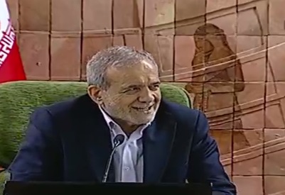 شوخی پزشکیان با محدودیت‌هایی که اطرافیان در جایگاه ریاست جمهوری برایش می‌گذارند