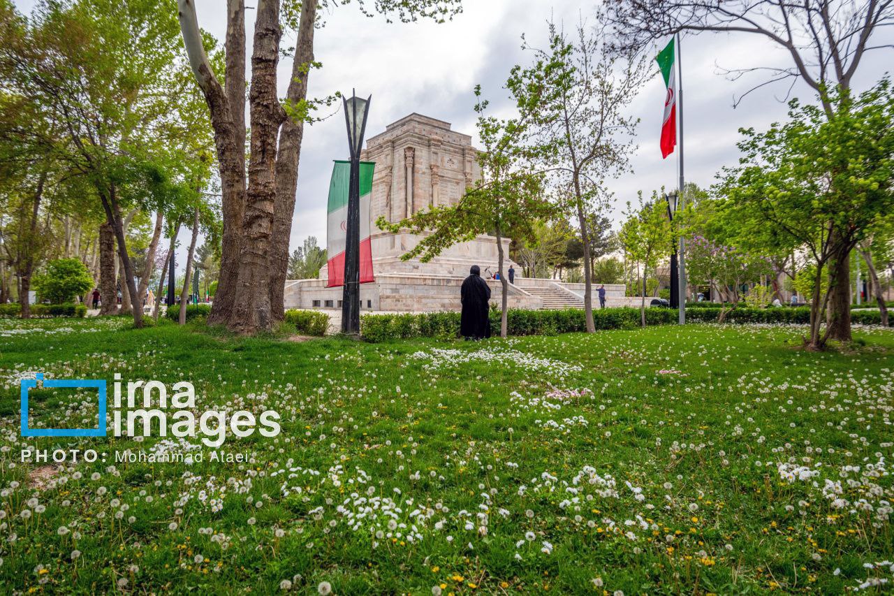 عکس/ ۲۵ اردیبهشت؛ «روز فردوسی»