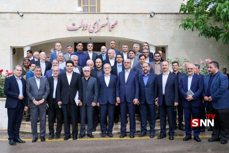 نشست رئیس‌جمهور با اعضای اتاق بازرگانی کرمانشاه