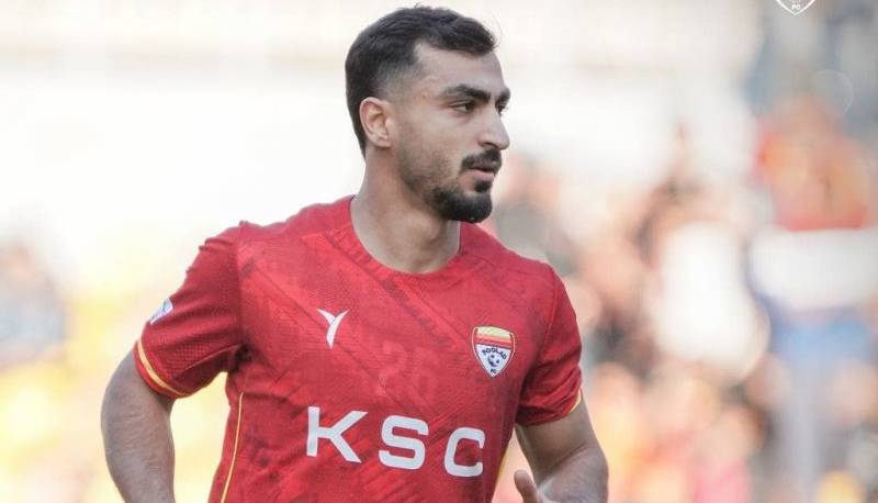 فولاد مقابل ملوان 10 نفره شد