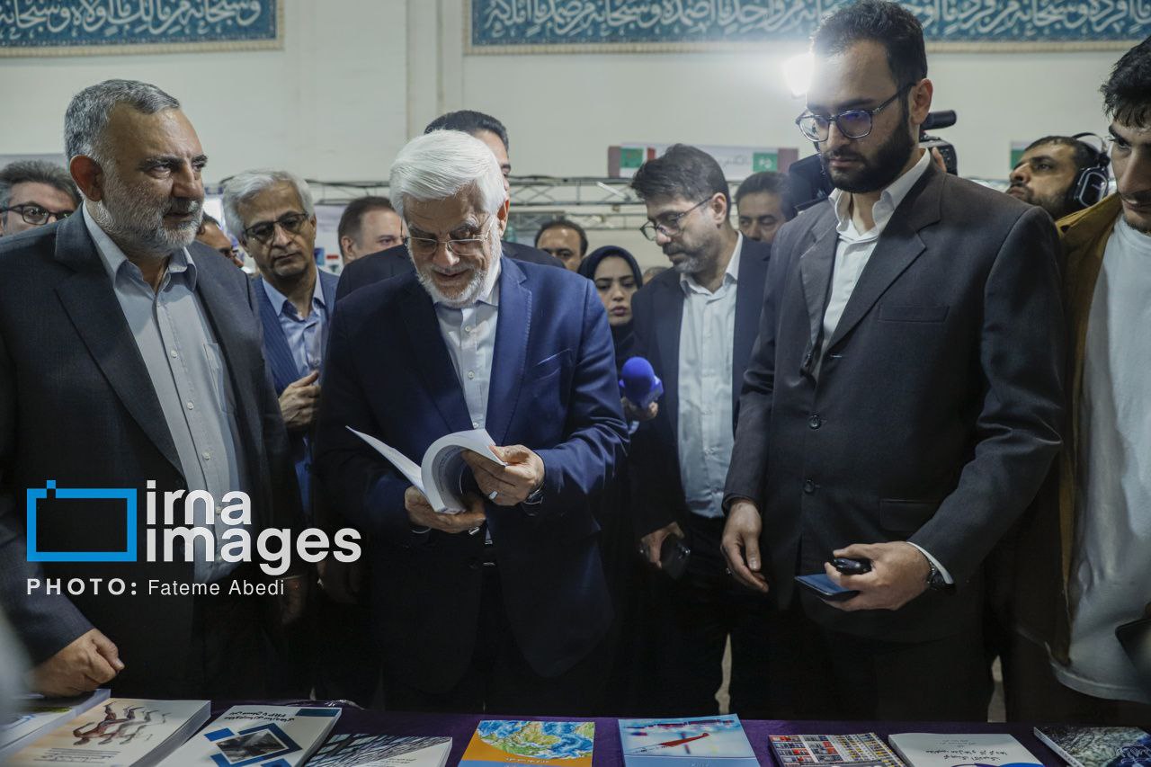 روز نهم سی و ششمین نمایشگاه کتاب تهران 