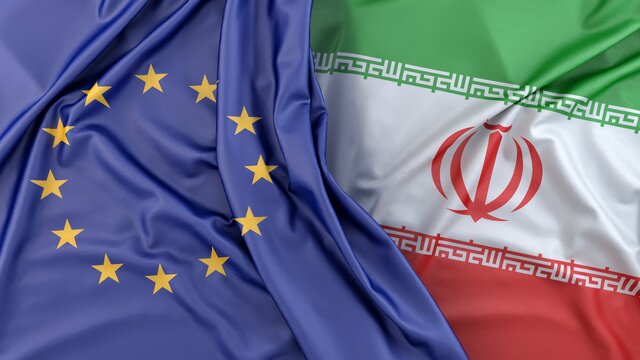 دیدار معاون مسؤول سیاست خارجی اتحادیه اروپا با هیئت ایرانی در استانبول