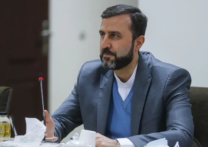 معاون عراقچی: حق غنیسازی خط قرمز قطعی ماست؛ توقفی هم در غنیسازی پذیرفته نمیشود