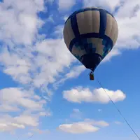 فستیوال بالن‌سواری بم کلید خورد