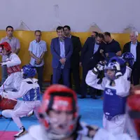 بازدید وزیر ورزش و جوانان از سالن ورزش‌های رزمی ورزشگاه هرندی