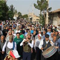 استاندار سمنان: «پیاده‌روی خانوادگی» نمادی از رویکرد سلامت‌محور دولت است