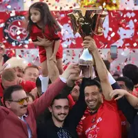 دختر مهدی ترابی؛ یک جام نمادین در یادگار امام