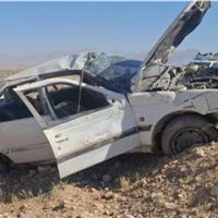 واژگونی پژو ۴۰۵ در خمینی شهر یک فوتی و ۶ مصدوم داشت